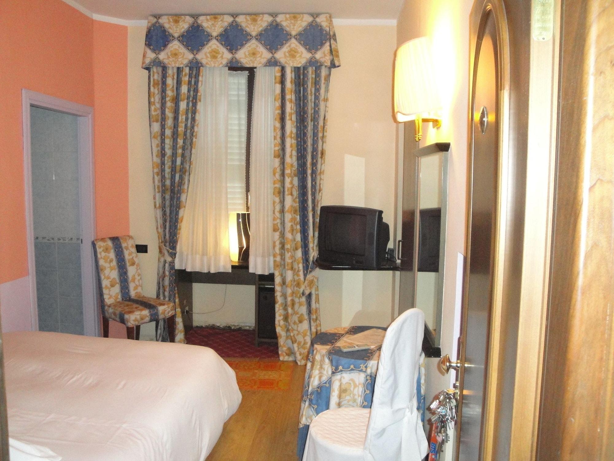 Hotel Due Mondi 3*
