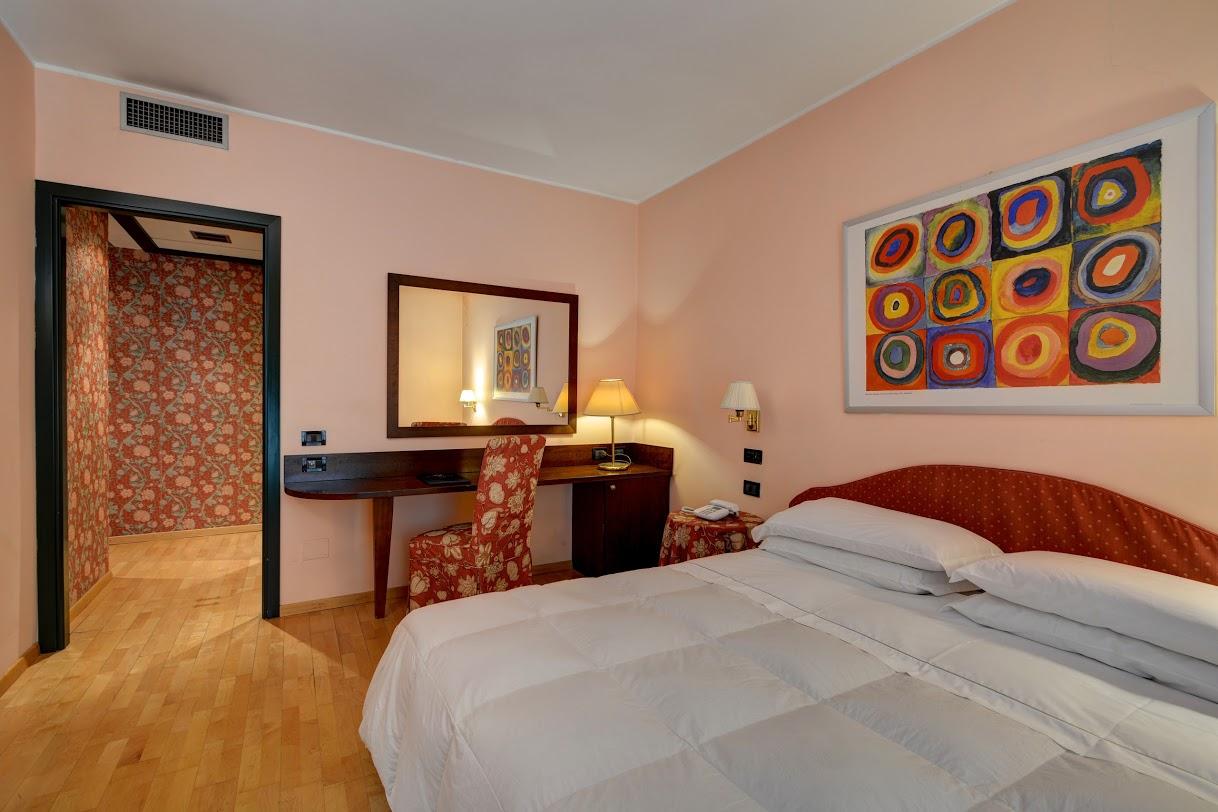 Due Mondi 3* Turin