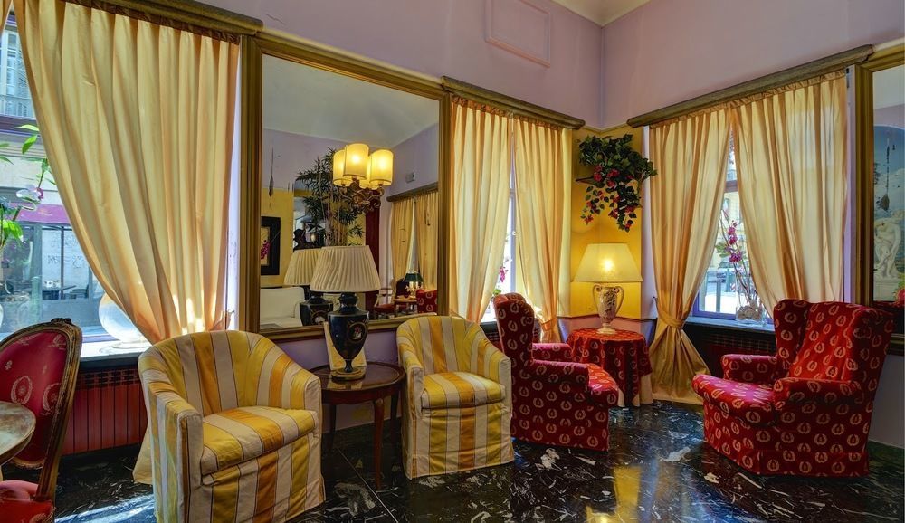 Due Mondi Hotel