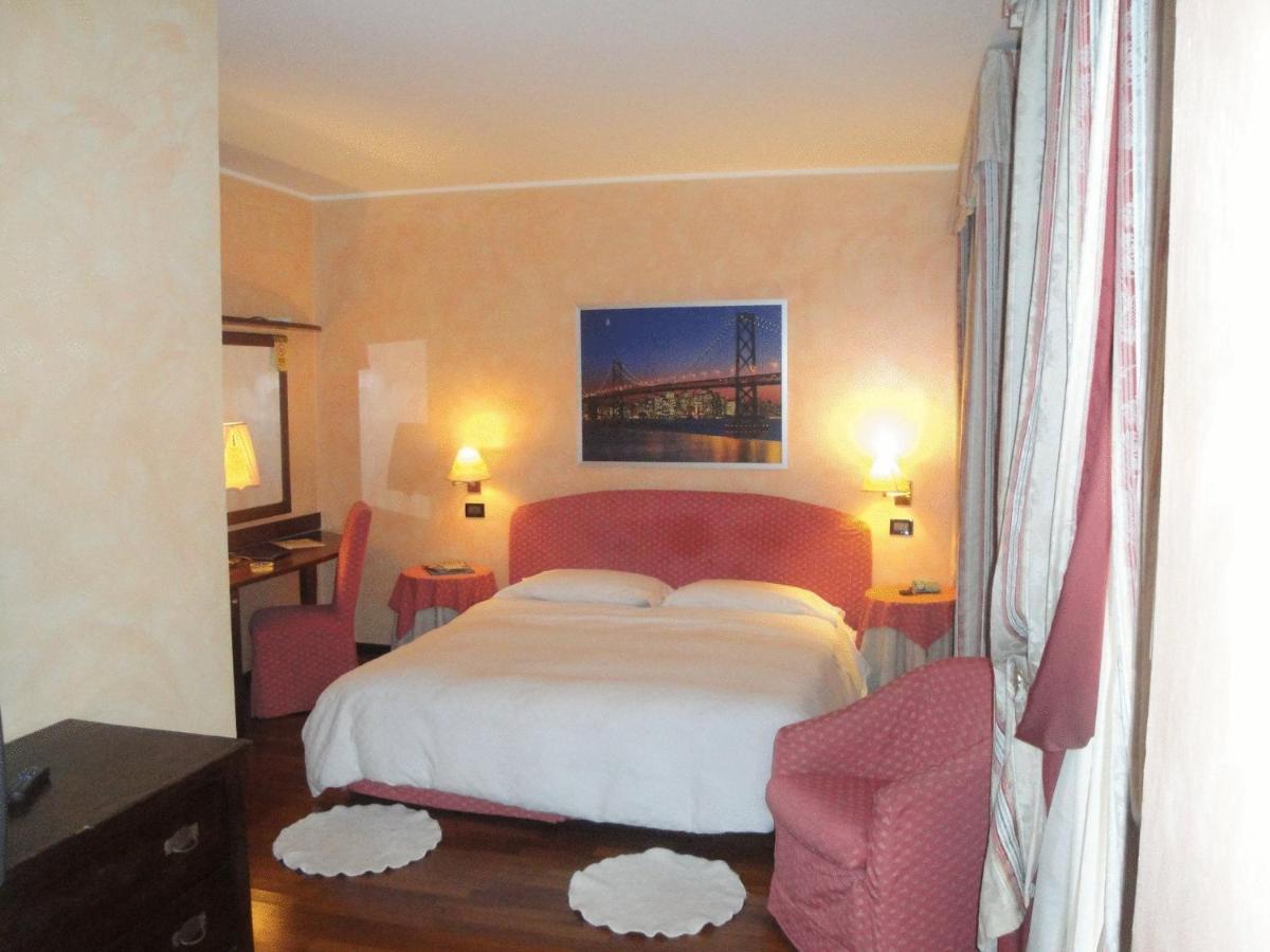 Hotel Due Mondi Turin
